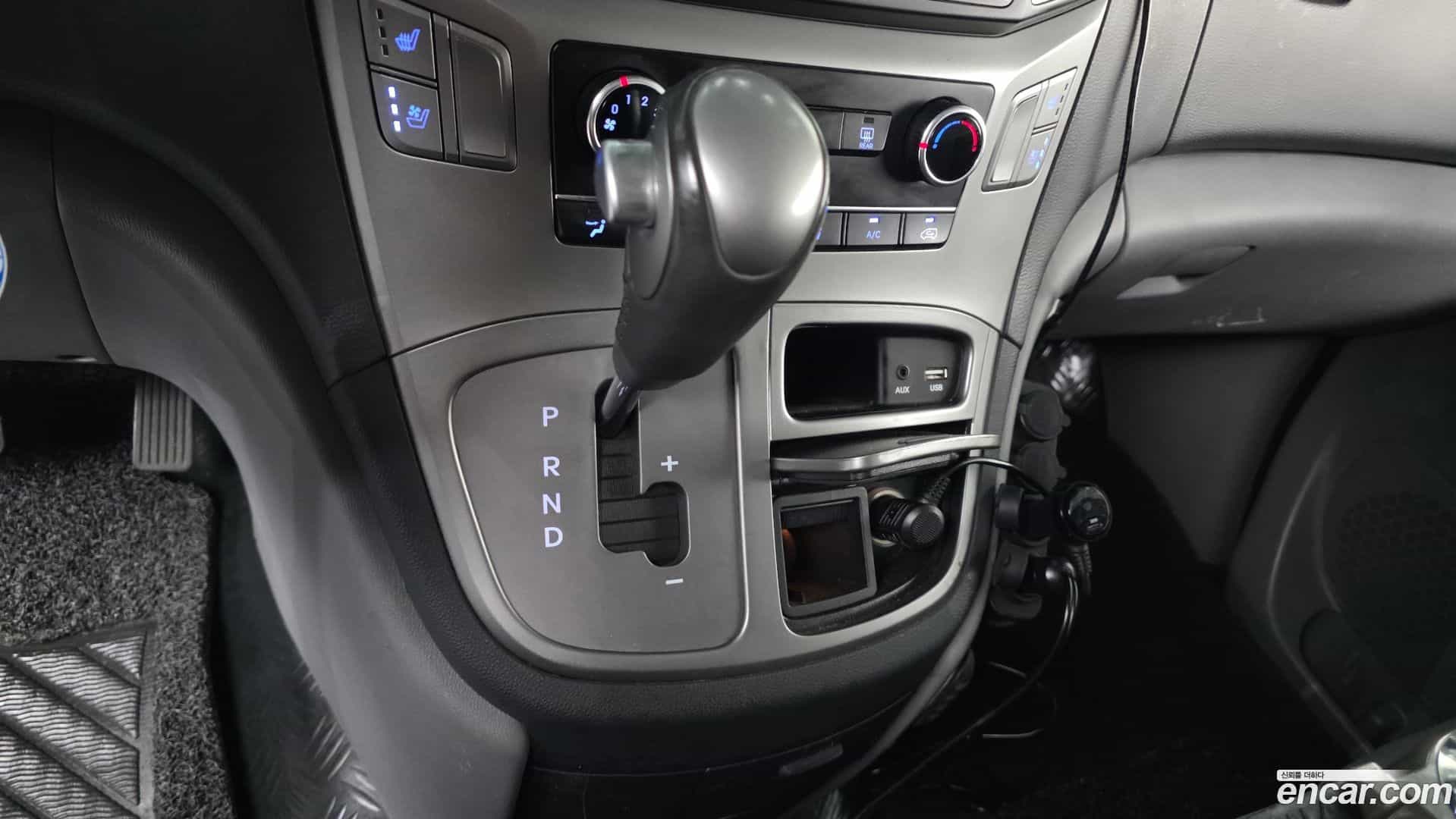 Starex Hyundai 2020.4-INNER-009