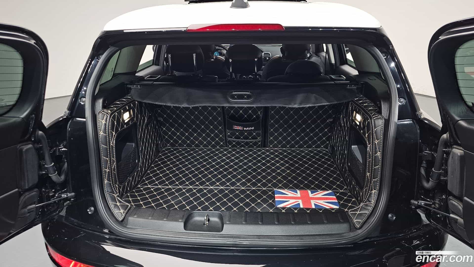 Clubman Mini 2023.4-OPTION-024