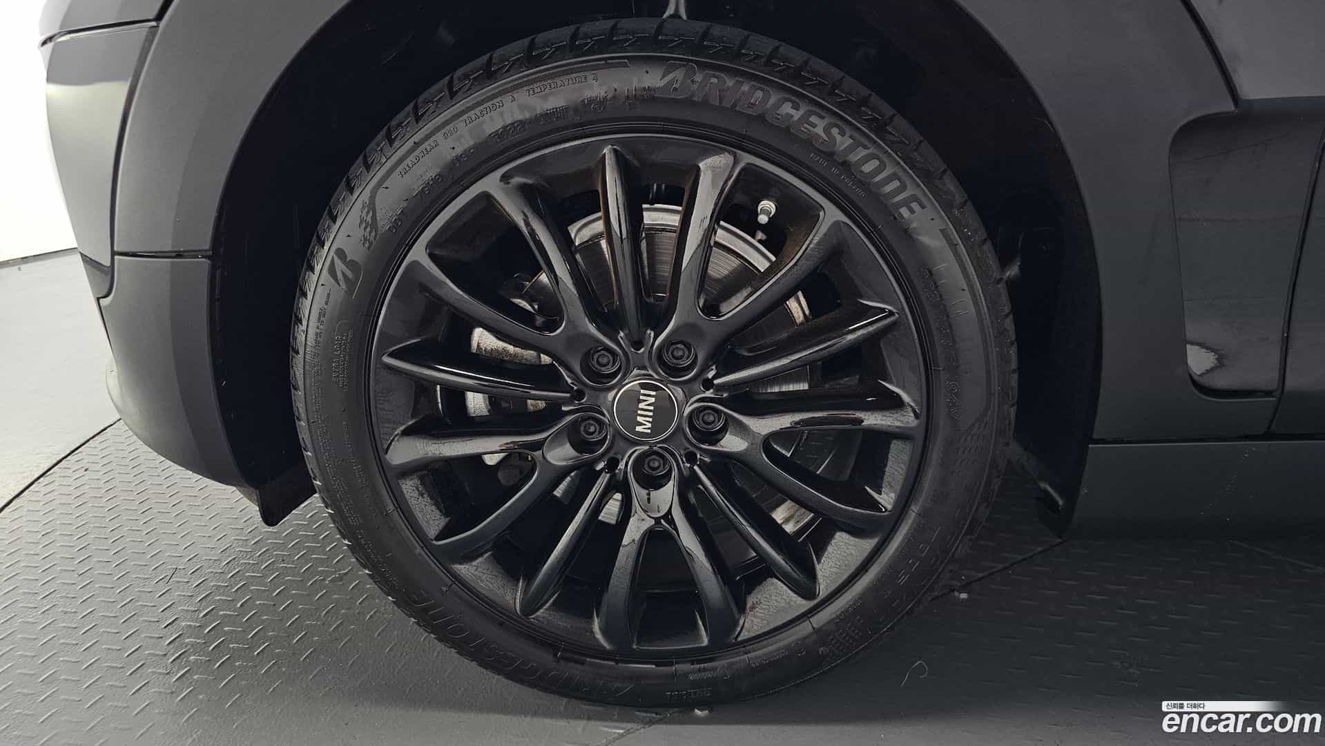 Clubman Mini 2023.4-OUTER-031
