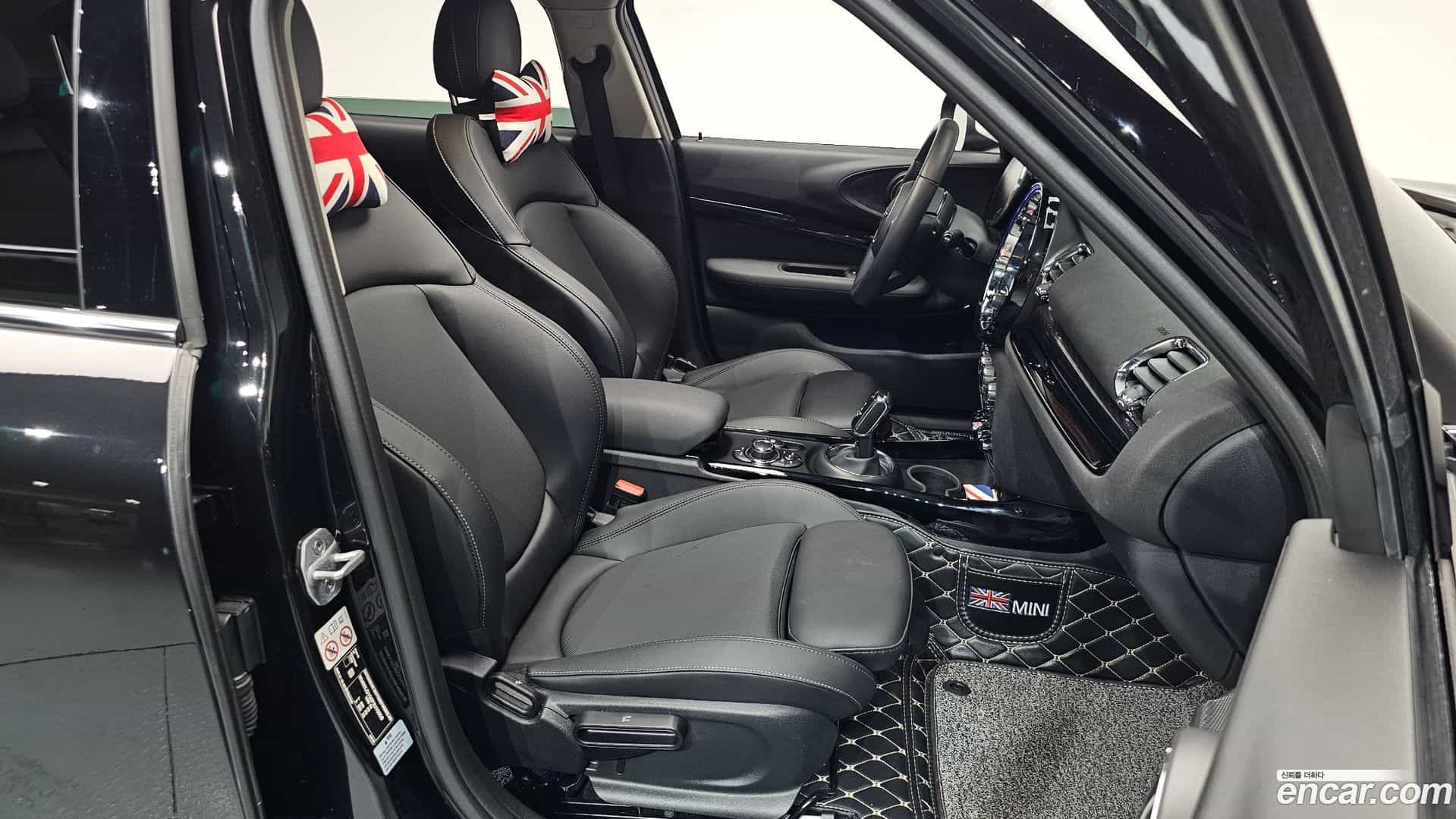 Clubman Mini 2023.4-INNER-036