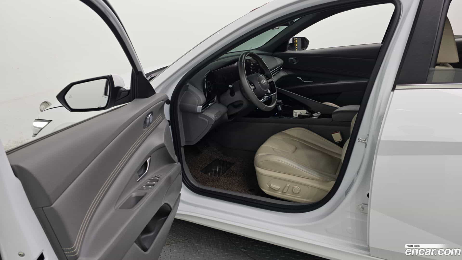 AVANTE Hyundai 2023.8-INNER-010