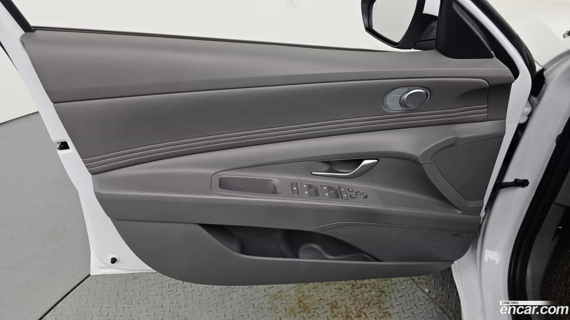 AVANTE Hyundai 2023.8-INNER-034