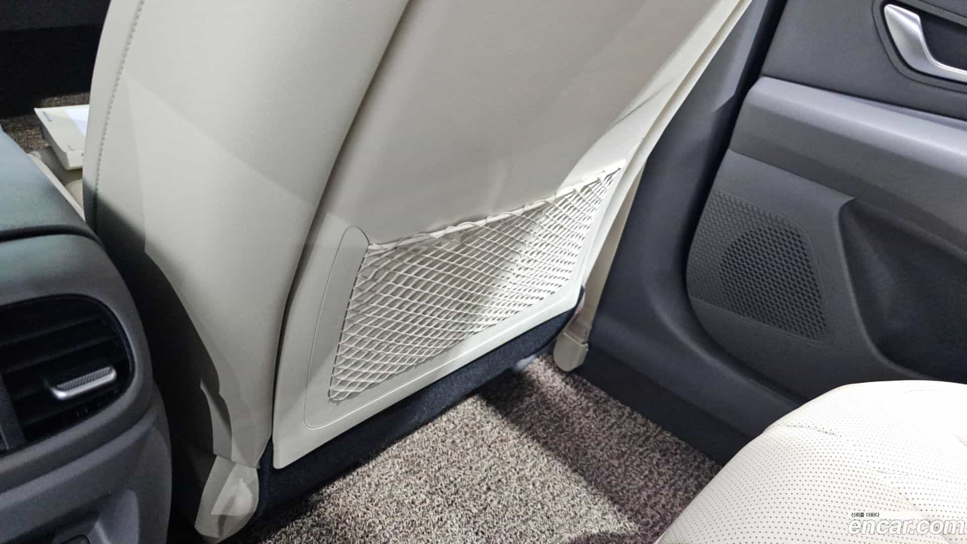 AVANTE Hyundai 2023.8-OPTION-043