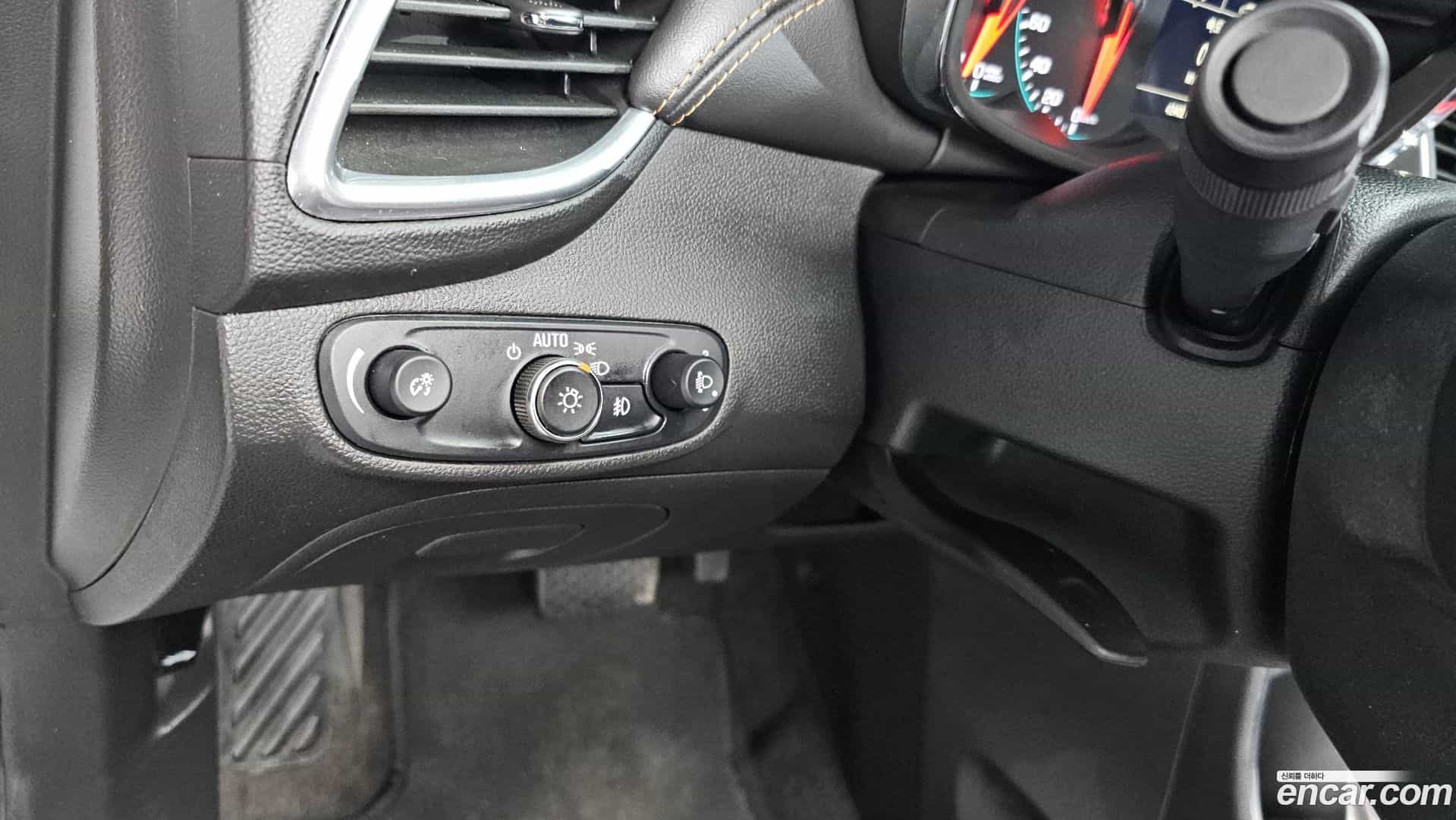 Trax Chevrolet 2017.6-OPTION-022