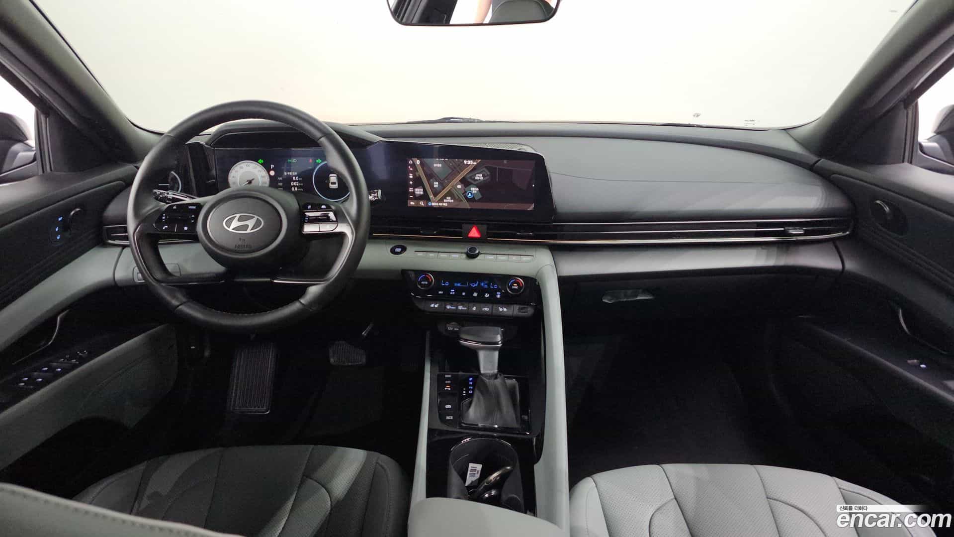 AVANTE Hyundai 2024.2-INNER-007