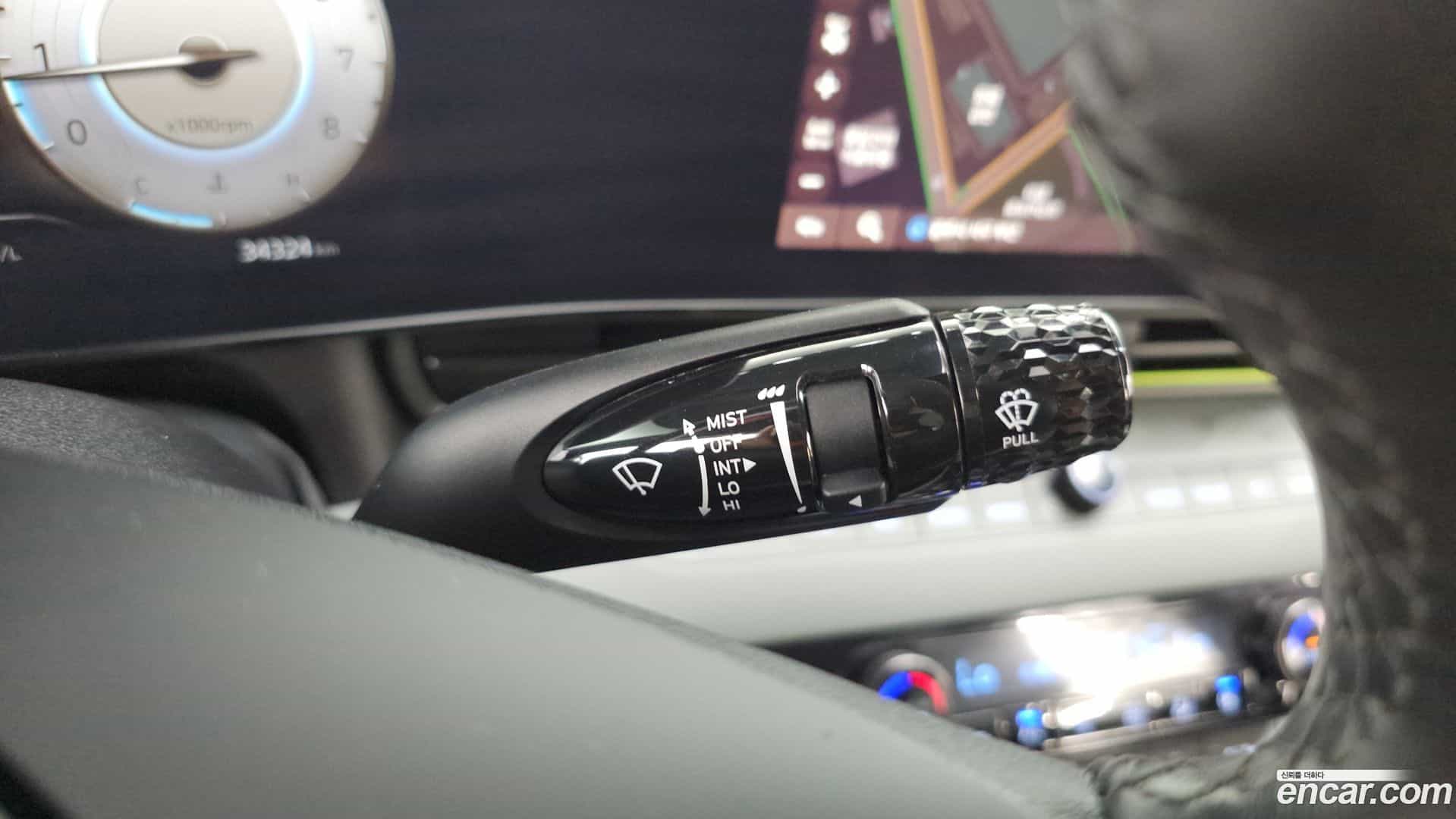 AVANTE Hyundai 2024.2-OPTION-042