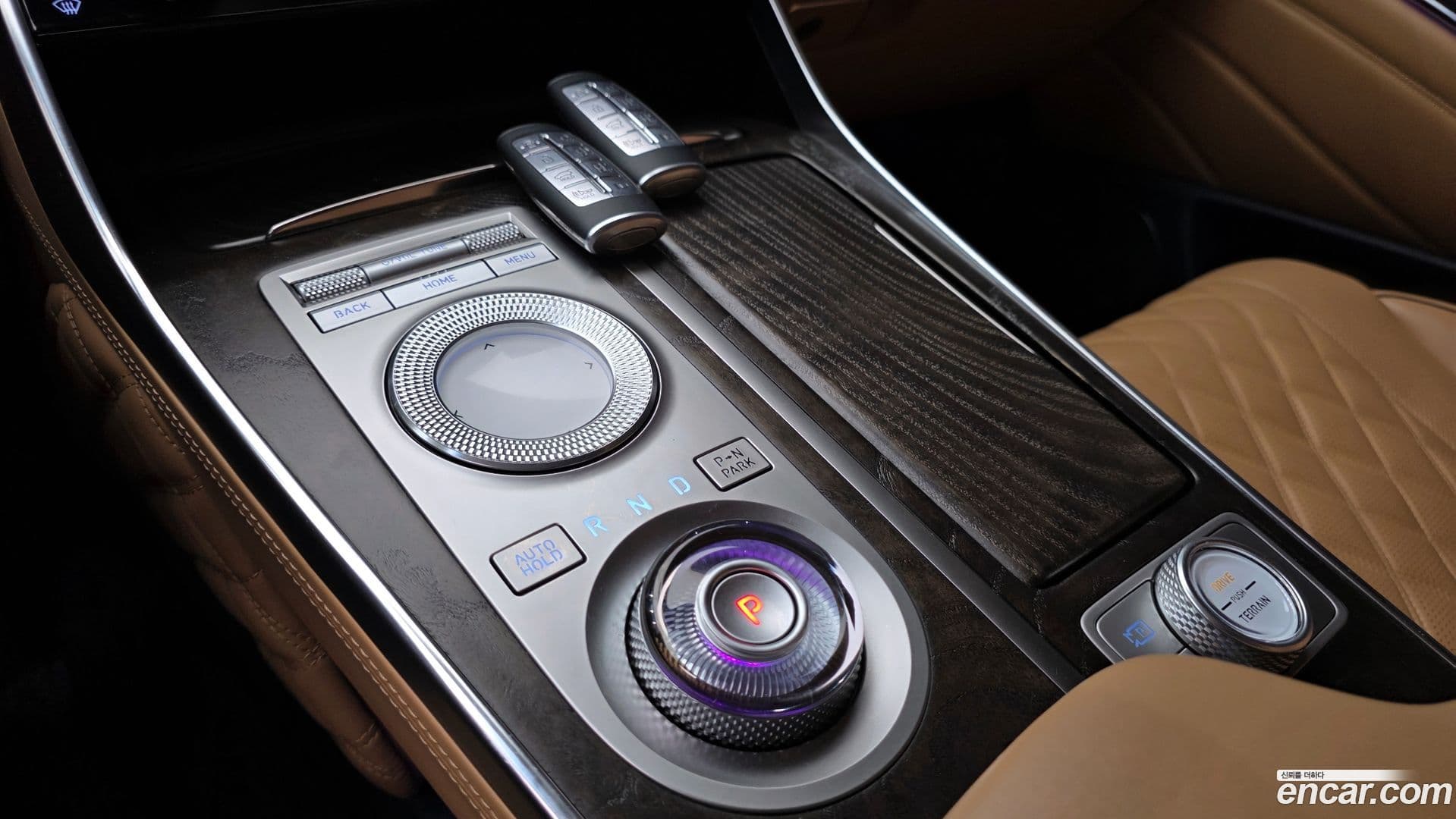 Main__Slider__Photo:GV80 Genesis 2021.11-8