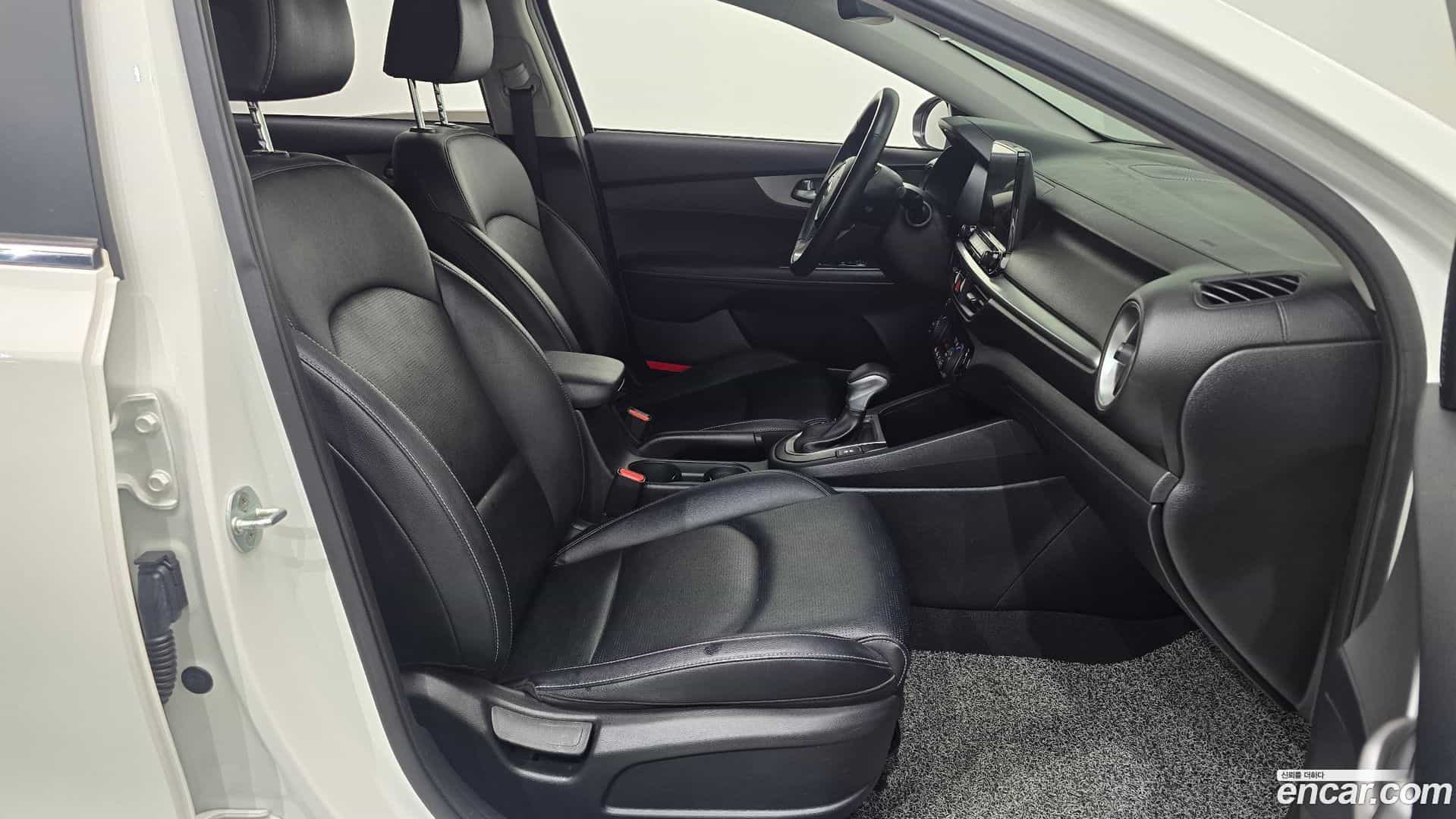 K3 Kia 2020.5-INNER-036