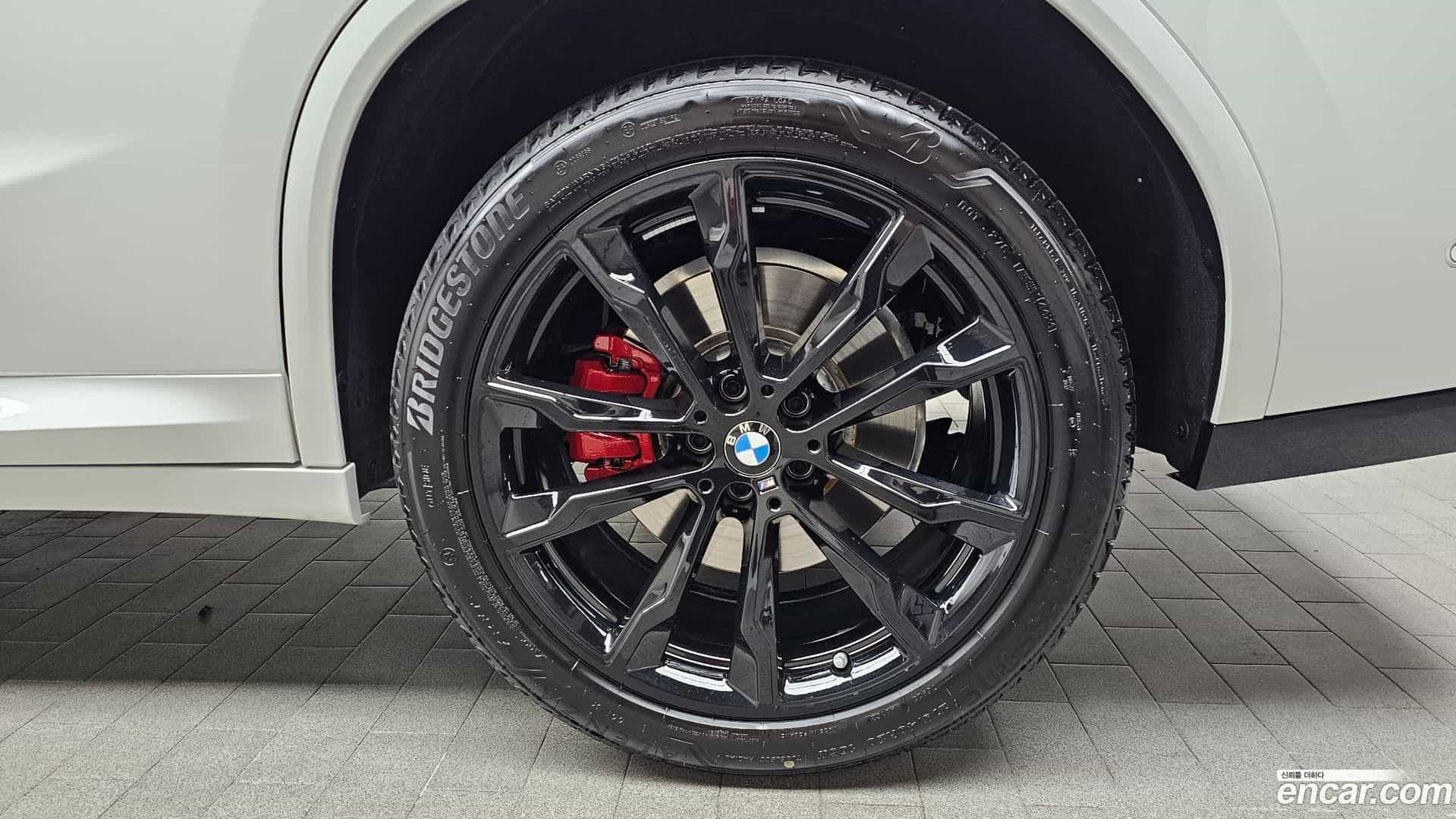 X4 BMW 2025.6-OUTER-031