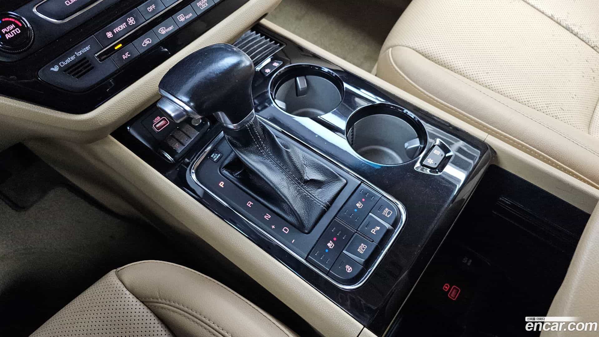 Canival Kia 2017.10-INNER-009