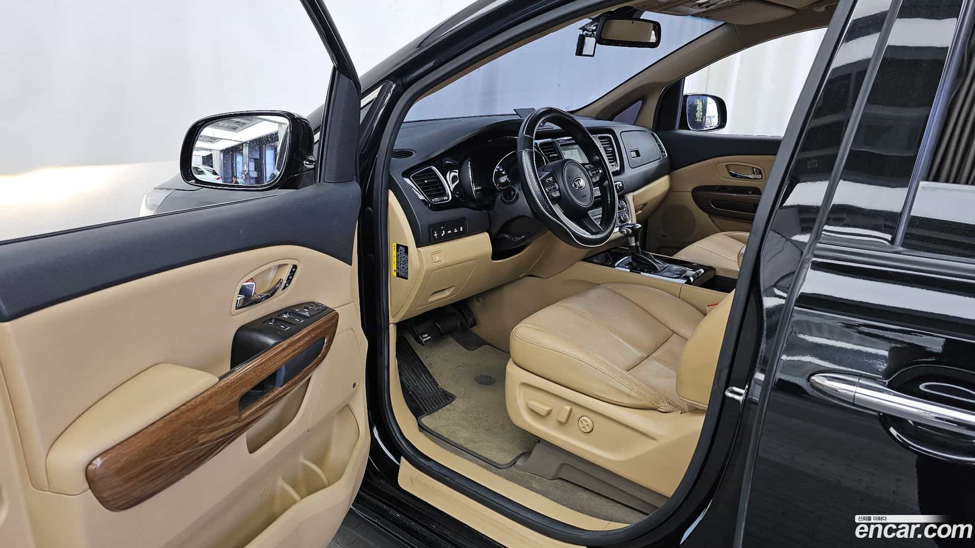 Canival Kia 2017.10-INNER-010