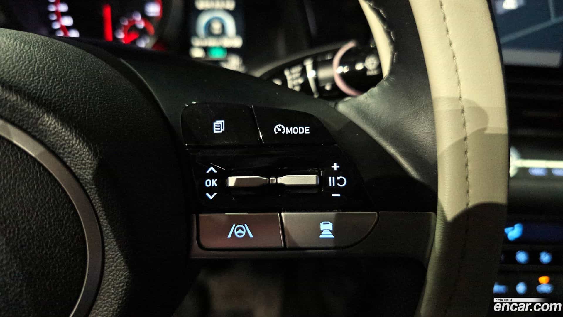 AVANTE Hyundai 2021.2-OPTION-021