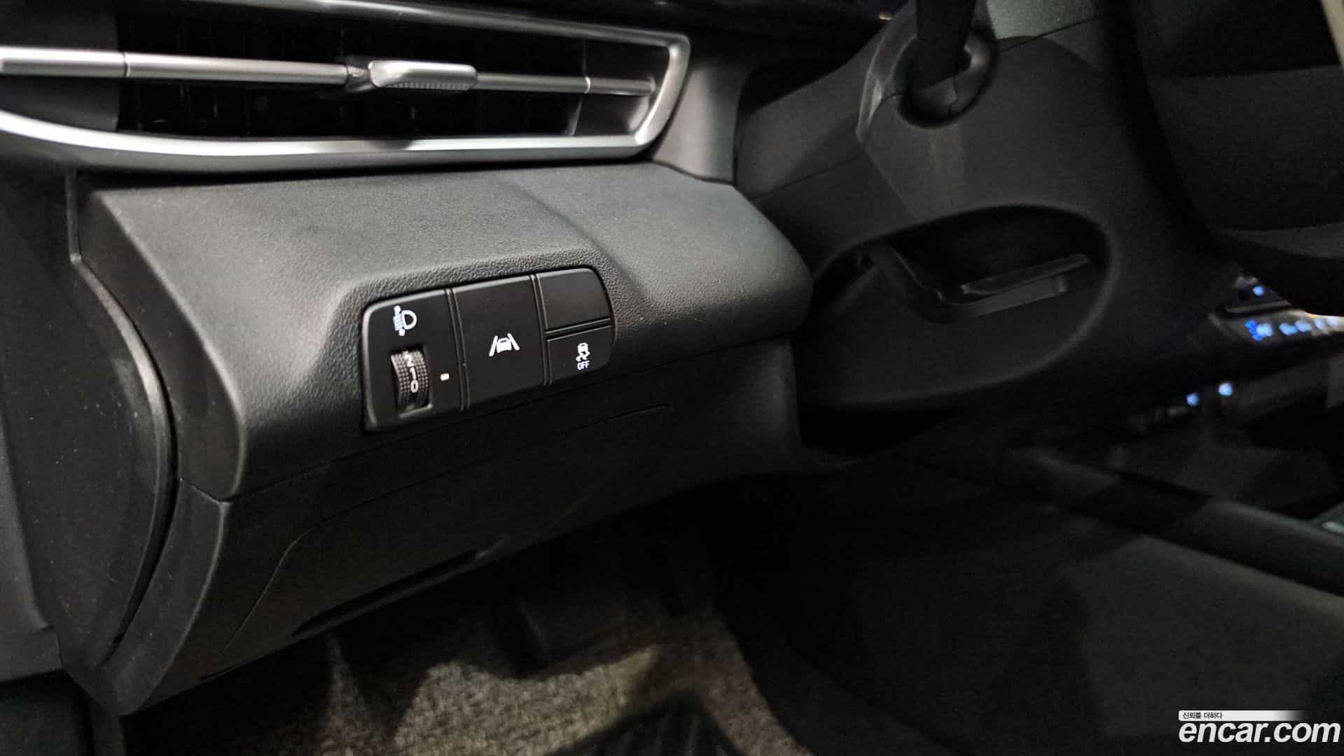 AVANTE Hyundai 2021.2-OPTION-022