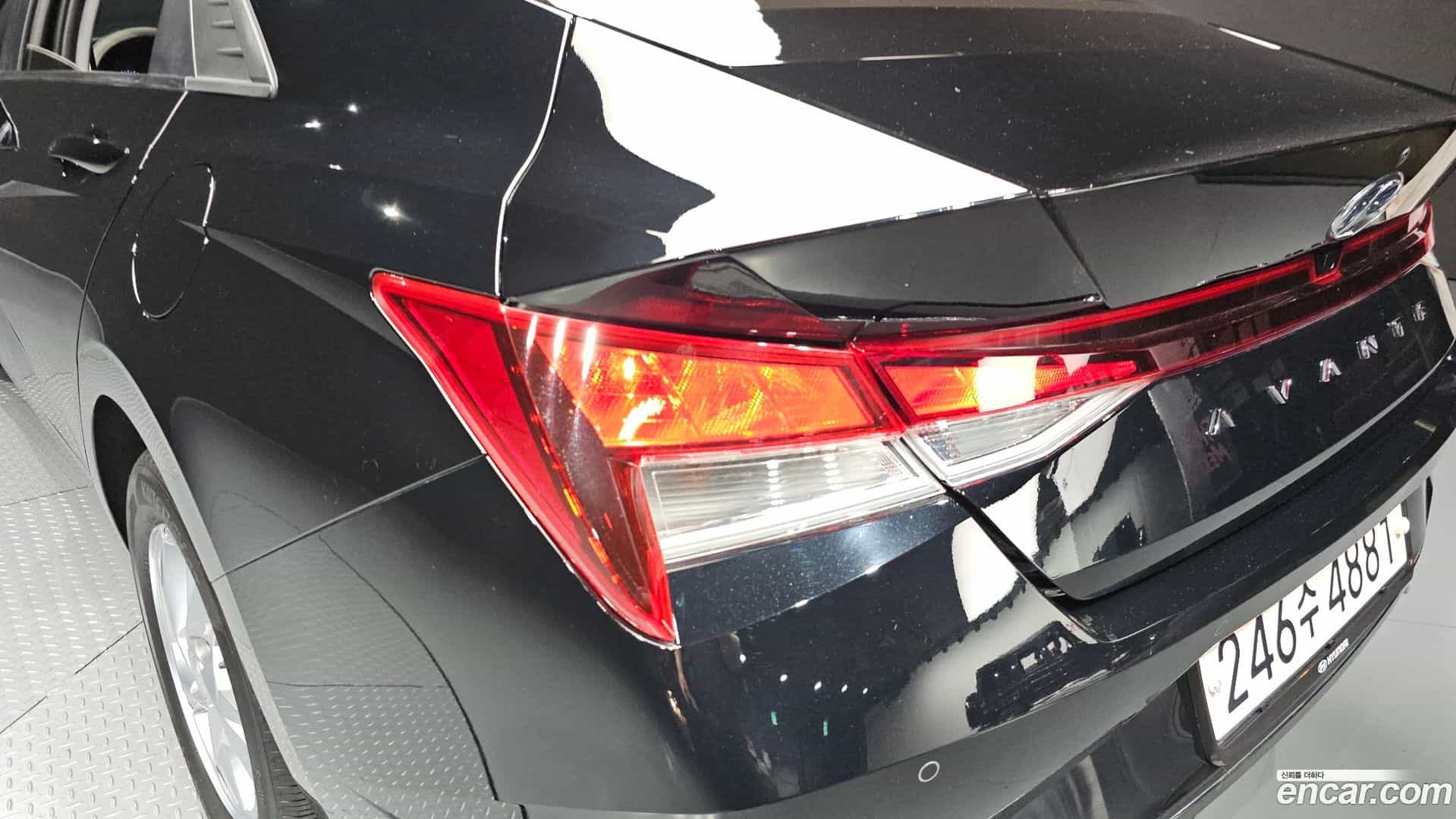 AVANTE Hyundai 2021.2-OUTER-033