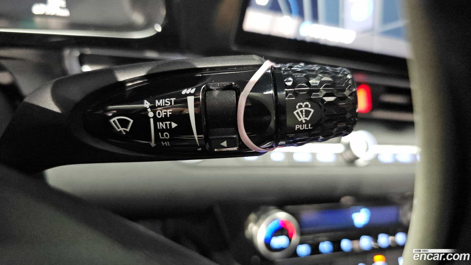 AVANTE Hyundai 2021.2-OPTION-040