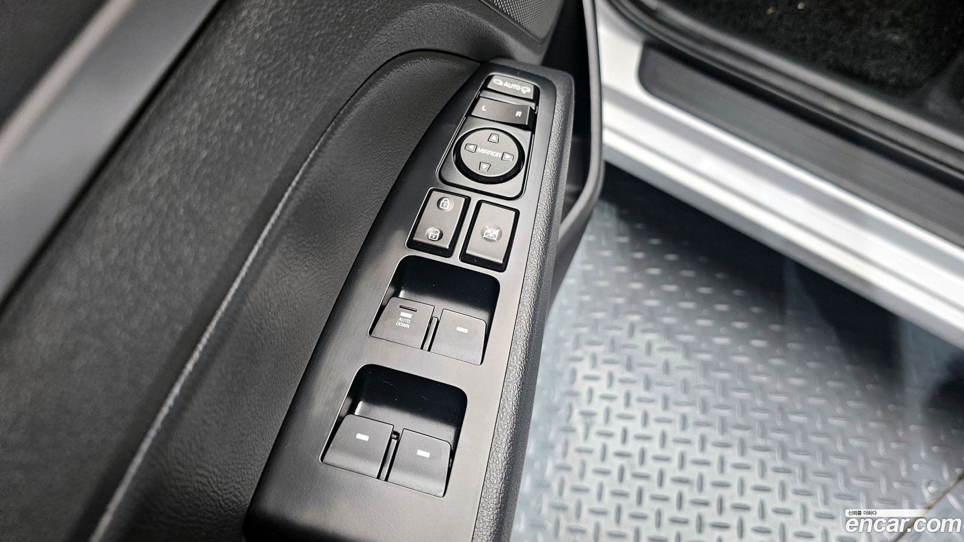 Main__Slider__Photo:AVANTE Hyundai 2017.8-16