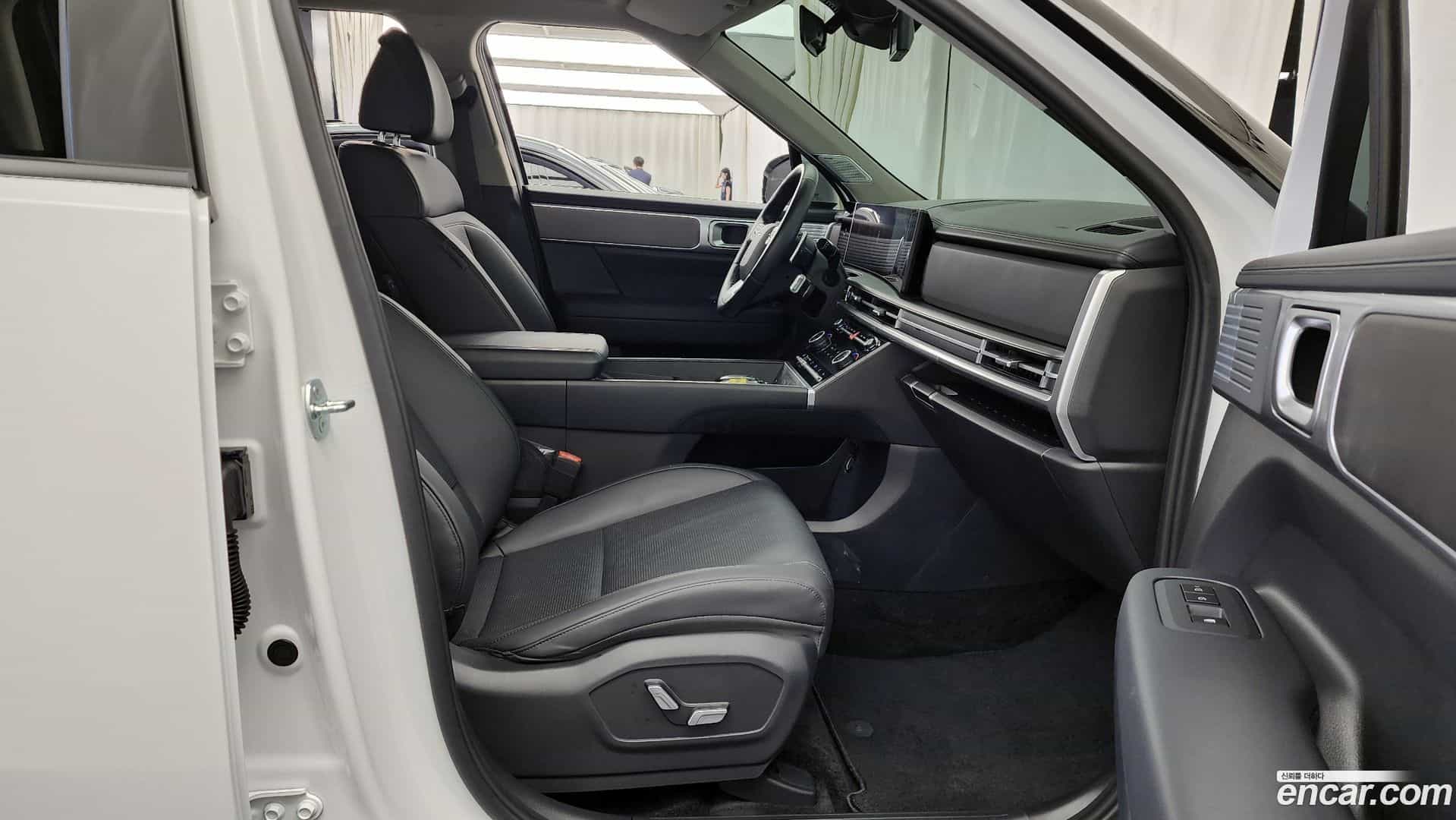 Santafe Hyundai 2023.9-OPTION-015