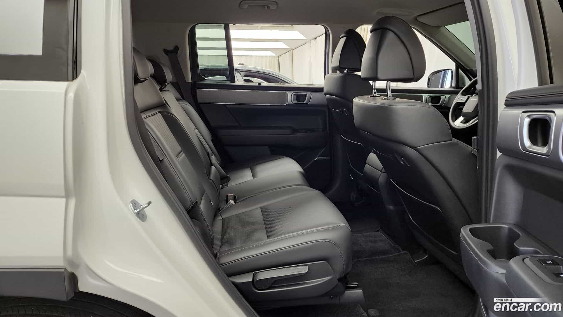 Santafe Hyundai 2023.9-OPTION-016