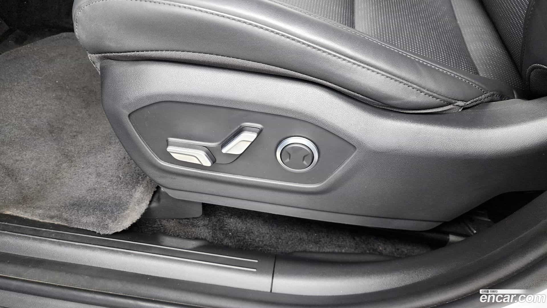 Santafe Hyundai 2023.9-OPTION-044