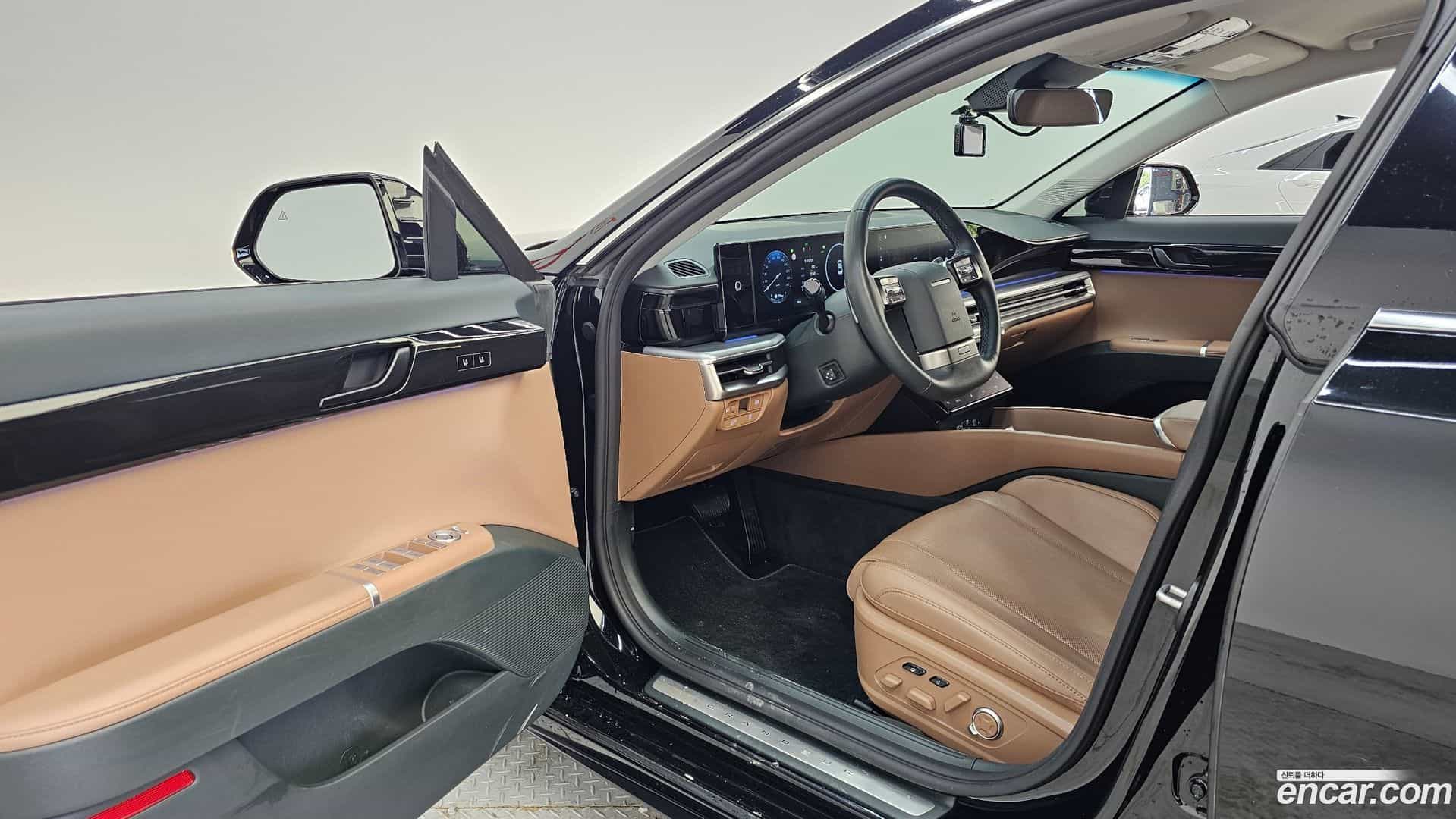 Grandeur Hyundai 2023.3-INNER-010