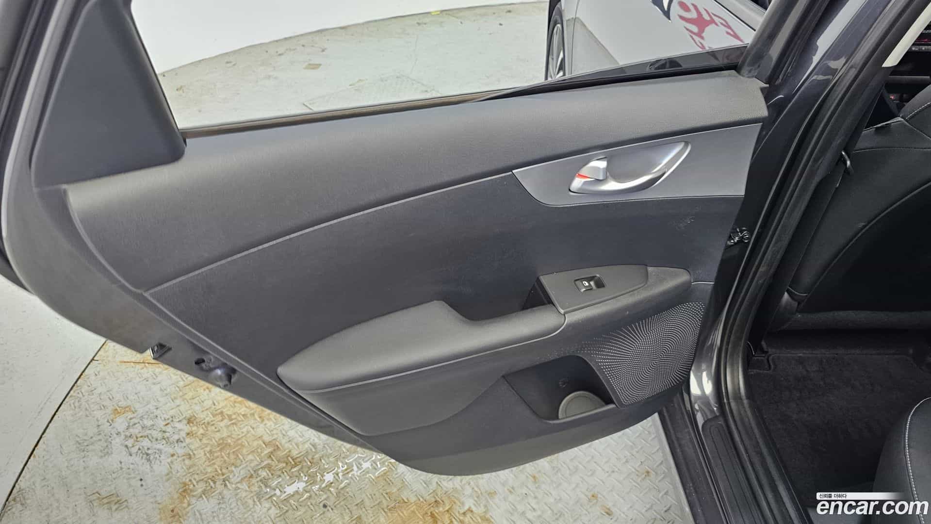 K3 Kia 2022.4-INNER-035