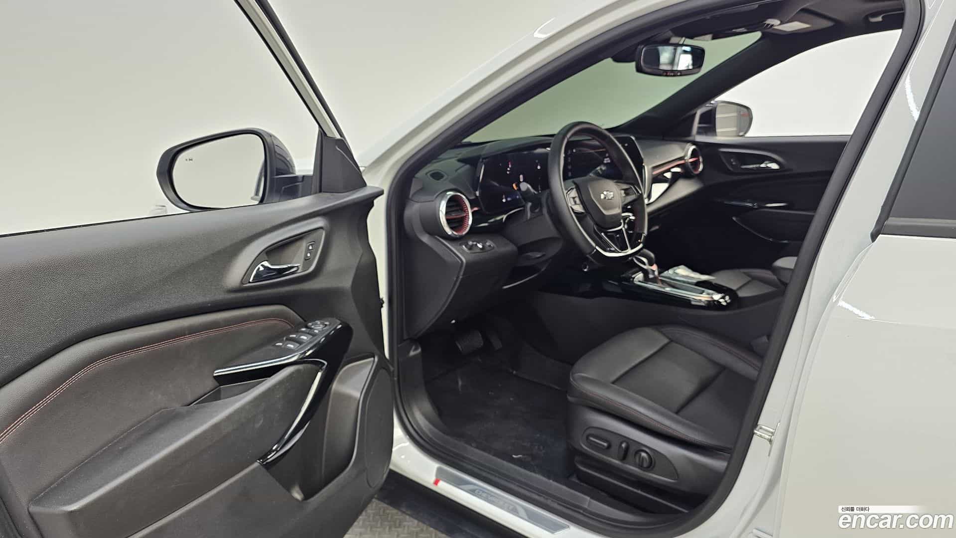 Trax Chevrolet 2023.10-INNER-010
