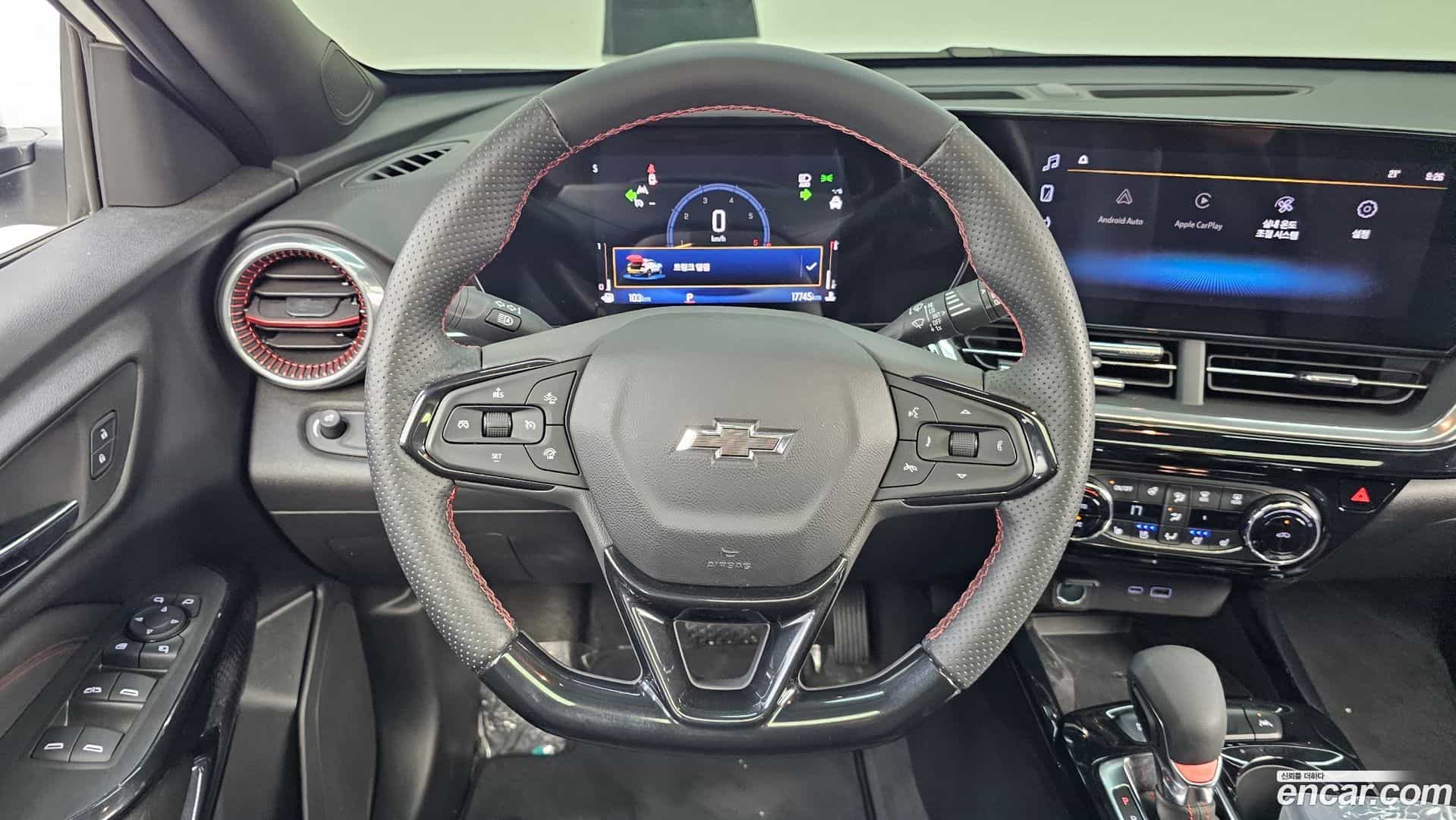 Trax Chevrolet 2023.10-OPTION-017
