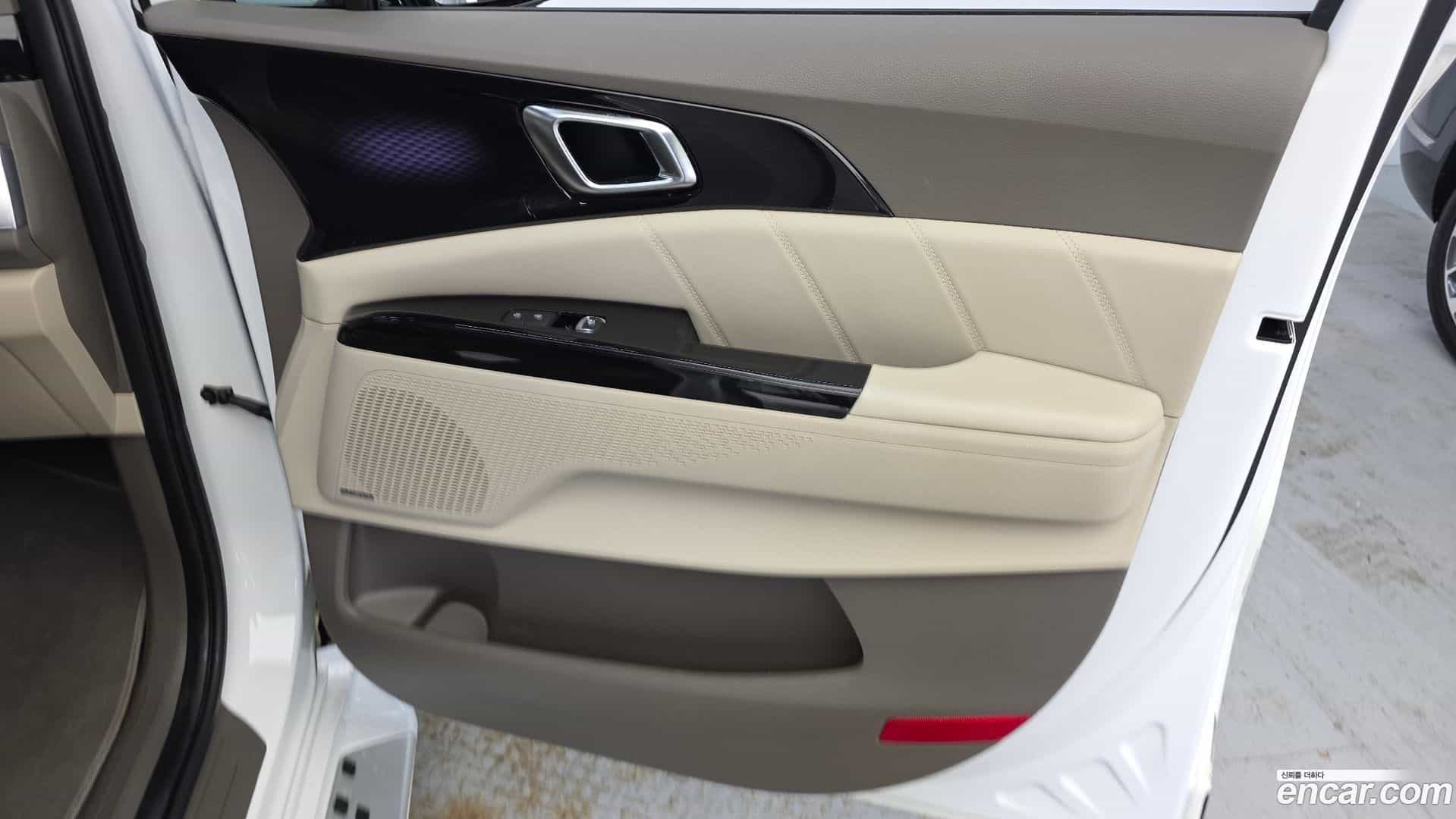 Canival Kia 2022.3-INNER-035