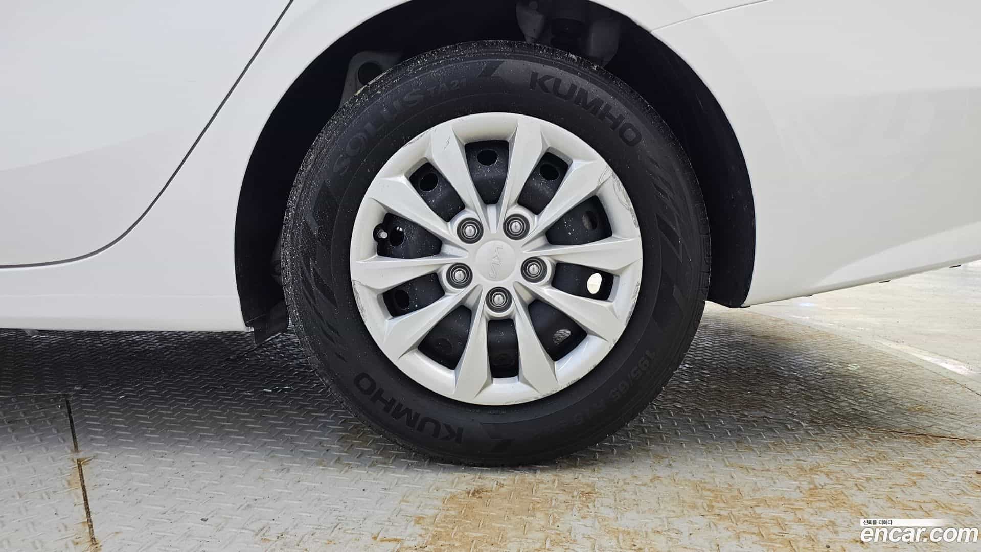 K3 Kia 2023.2-OUTER-031