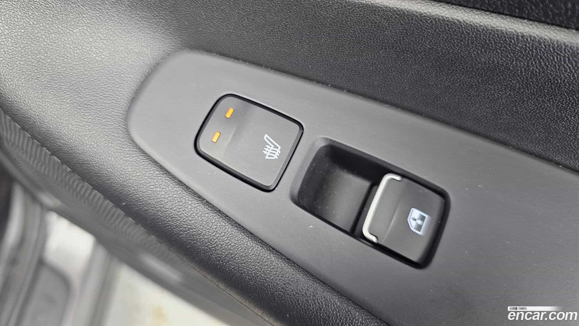 Santafe Hyundai 2022.3-OPTION-021