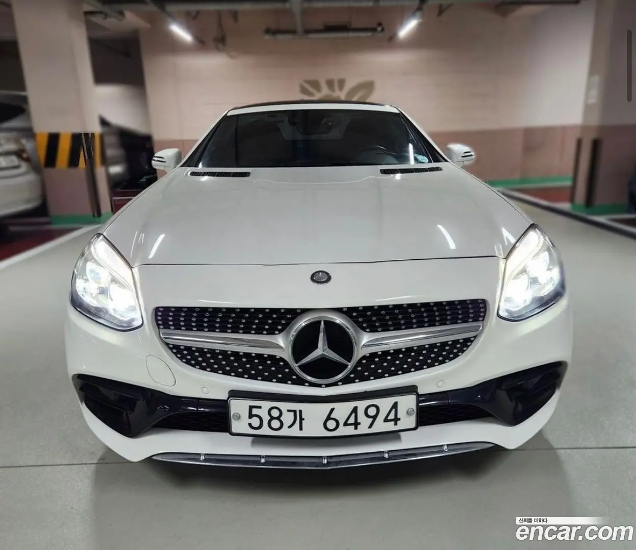Main__Slider__Photo:SLC-Class Mercedes-Benz 2017.4-0
