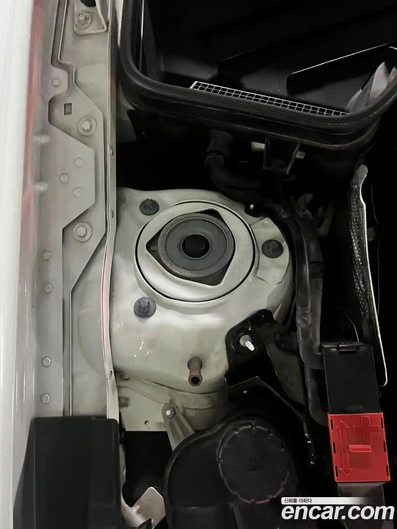 SLC-Class Mercedes-Benz 2017.4-OPTION-017