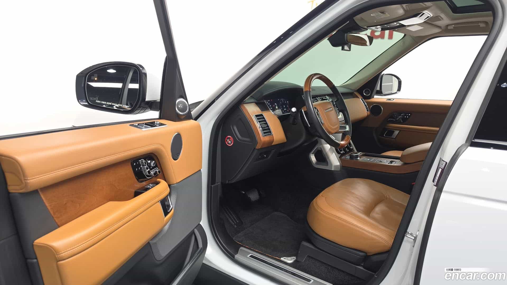 Range Rover Land Rover 2019.3-INNER-010