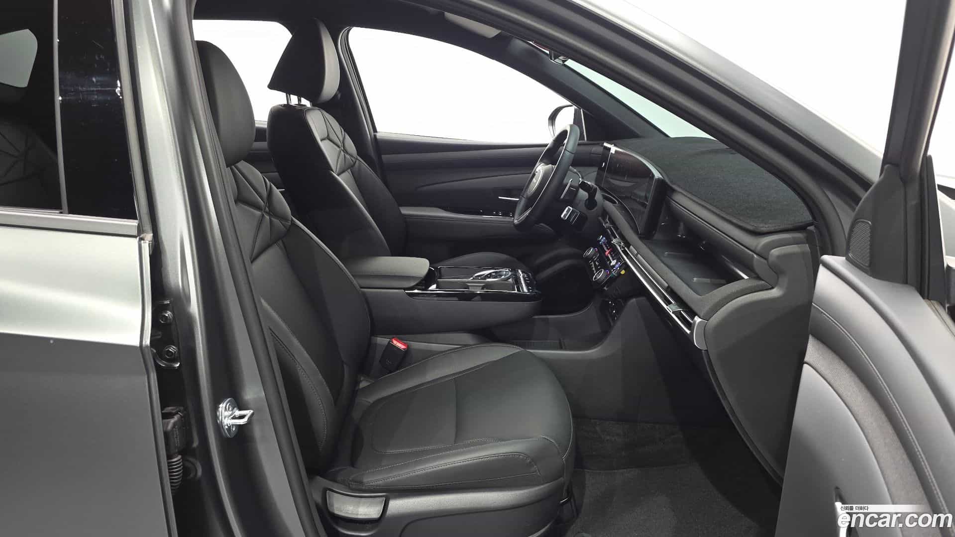 Tucson Hyundai 2025.10-INNER-010