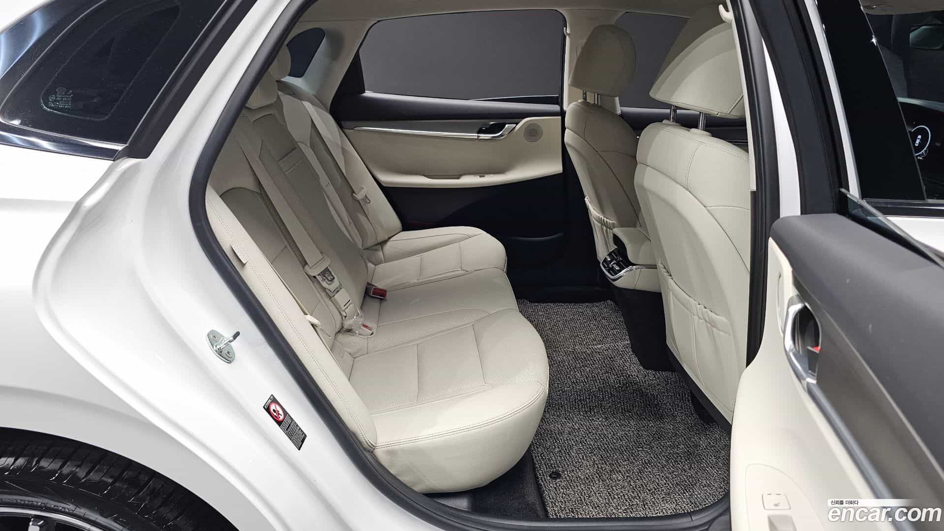 Grandeur Hyundai 2021.11-OPTION-015