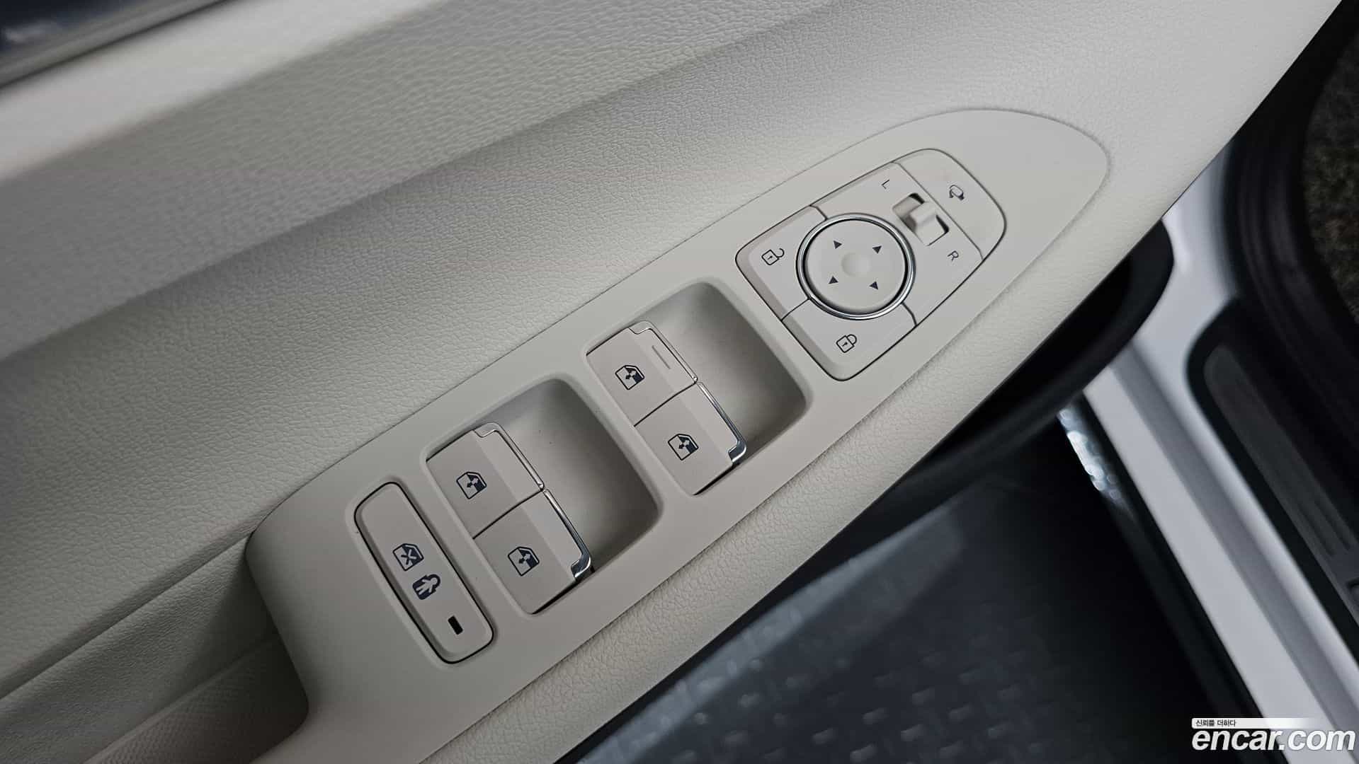 Grandeur Hyundai 2021.11-OPTION-022