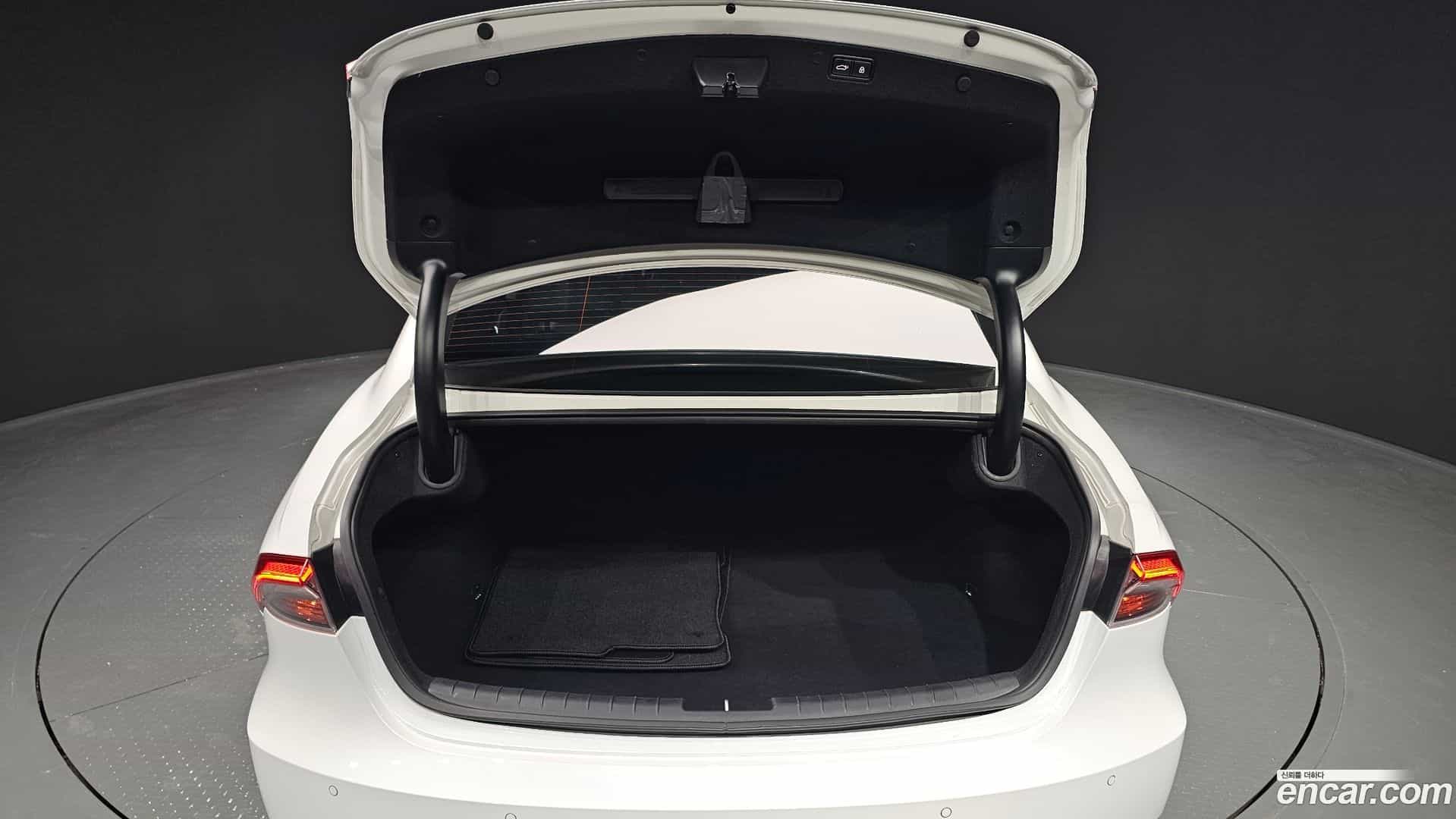 Grandeur Hyundai 2021.11-OPTION-024