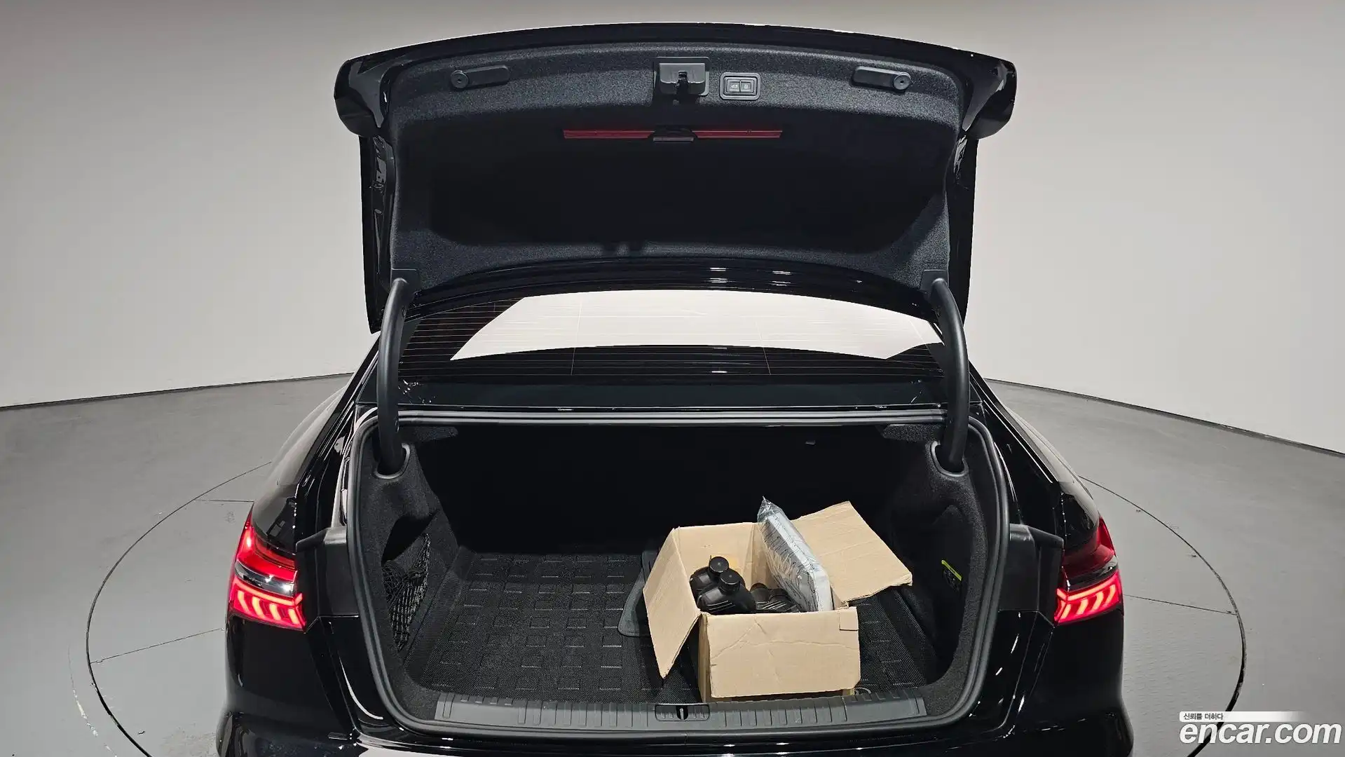 A6 Audi 2021.9-OPTION-047