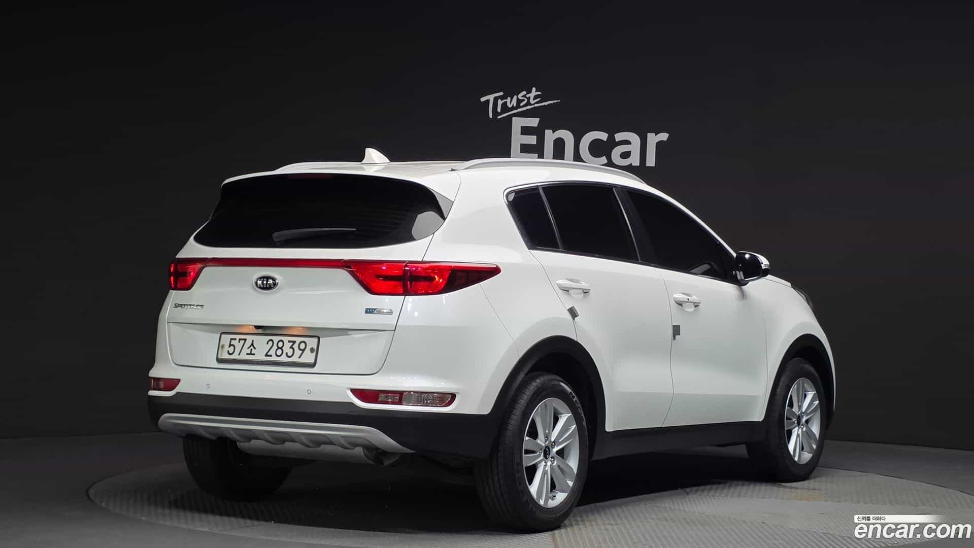 Sportage Kia 2015.8-OUTER-002