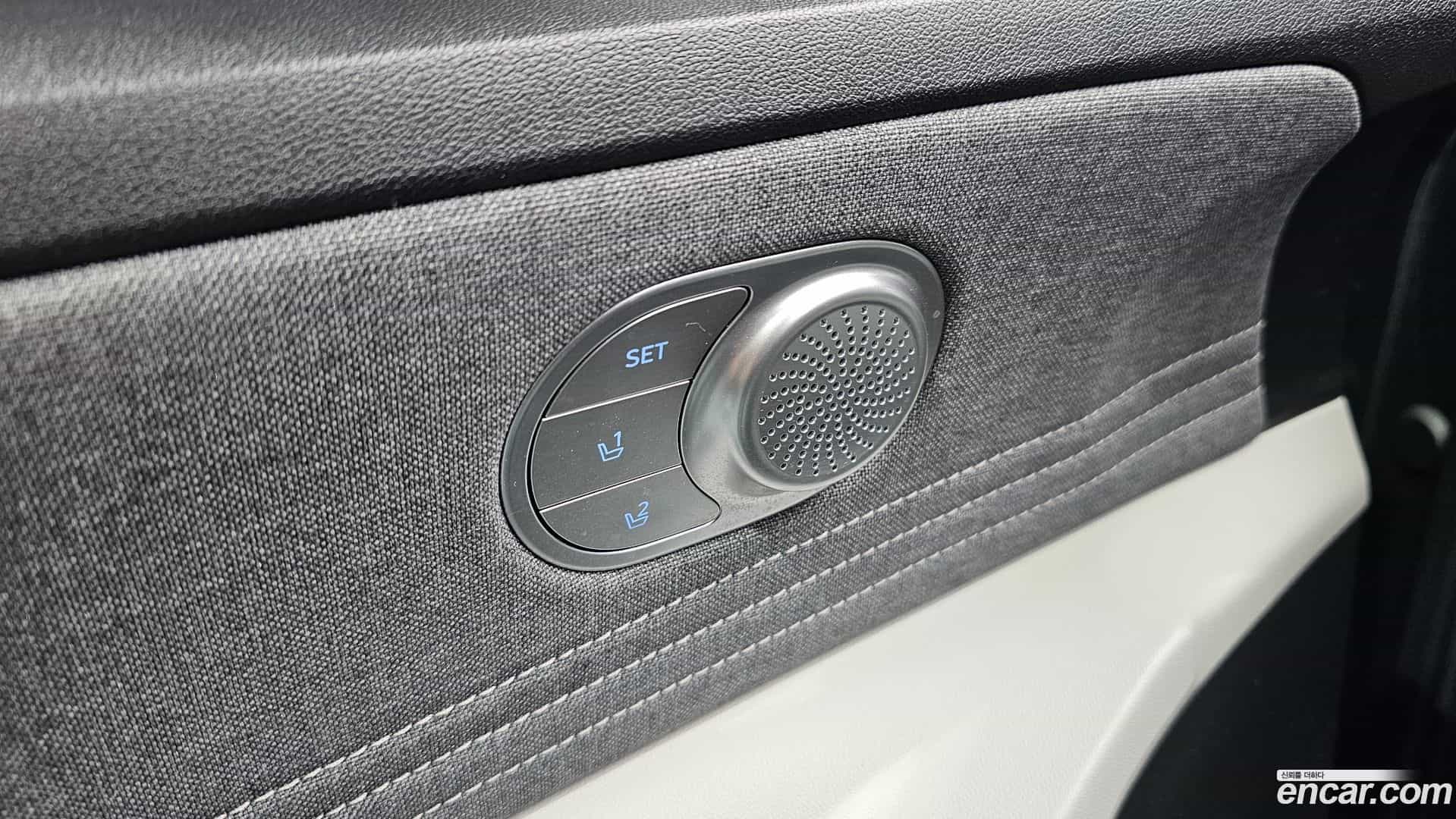 AVANTE Hyundai 2020.7-OPTION-022