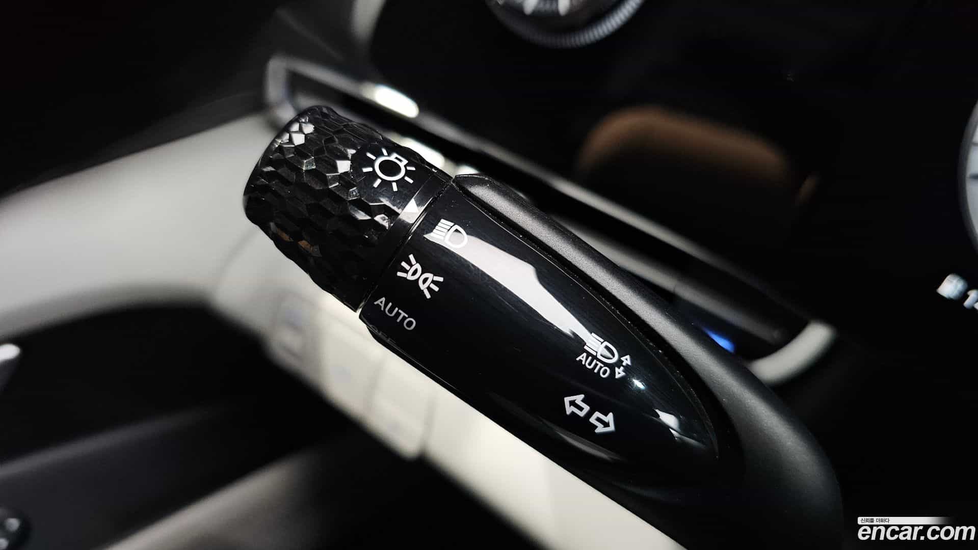 AVANTE Hyundai 2020.7-OPTION-040