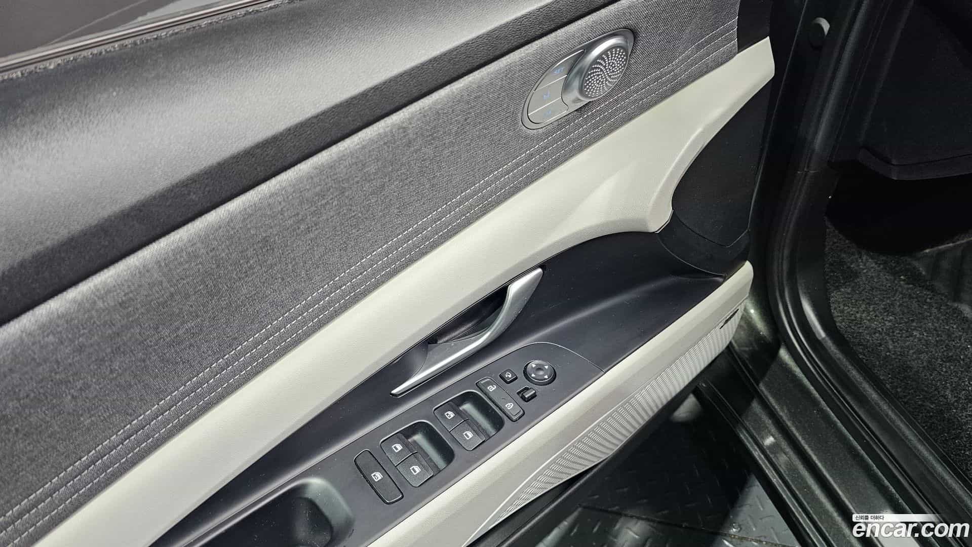 AVANTE Hyundai 2020.7-OPTION-042
