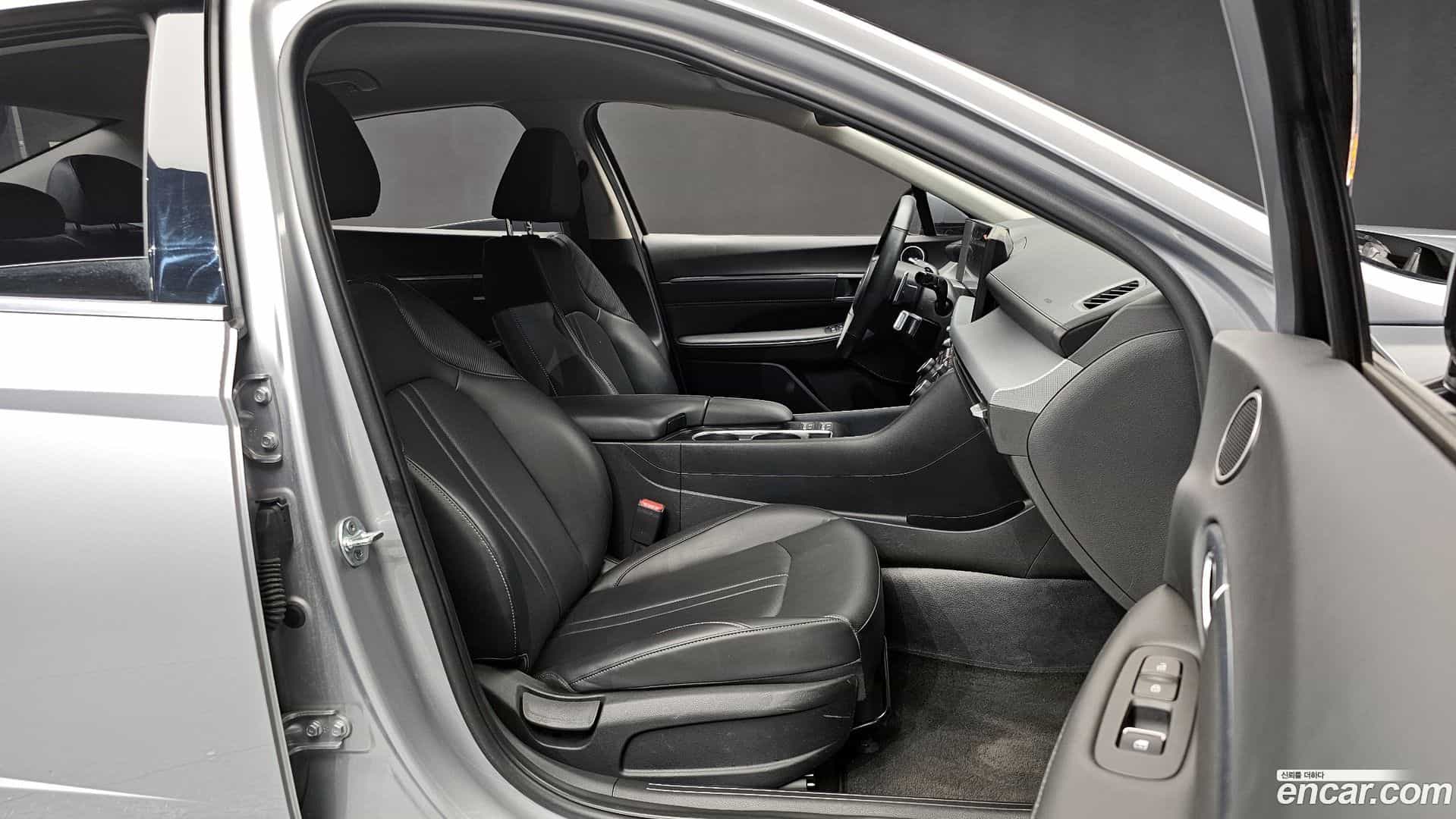 Sonata Hyundai 2024.3-INNER-036