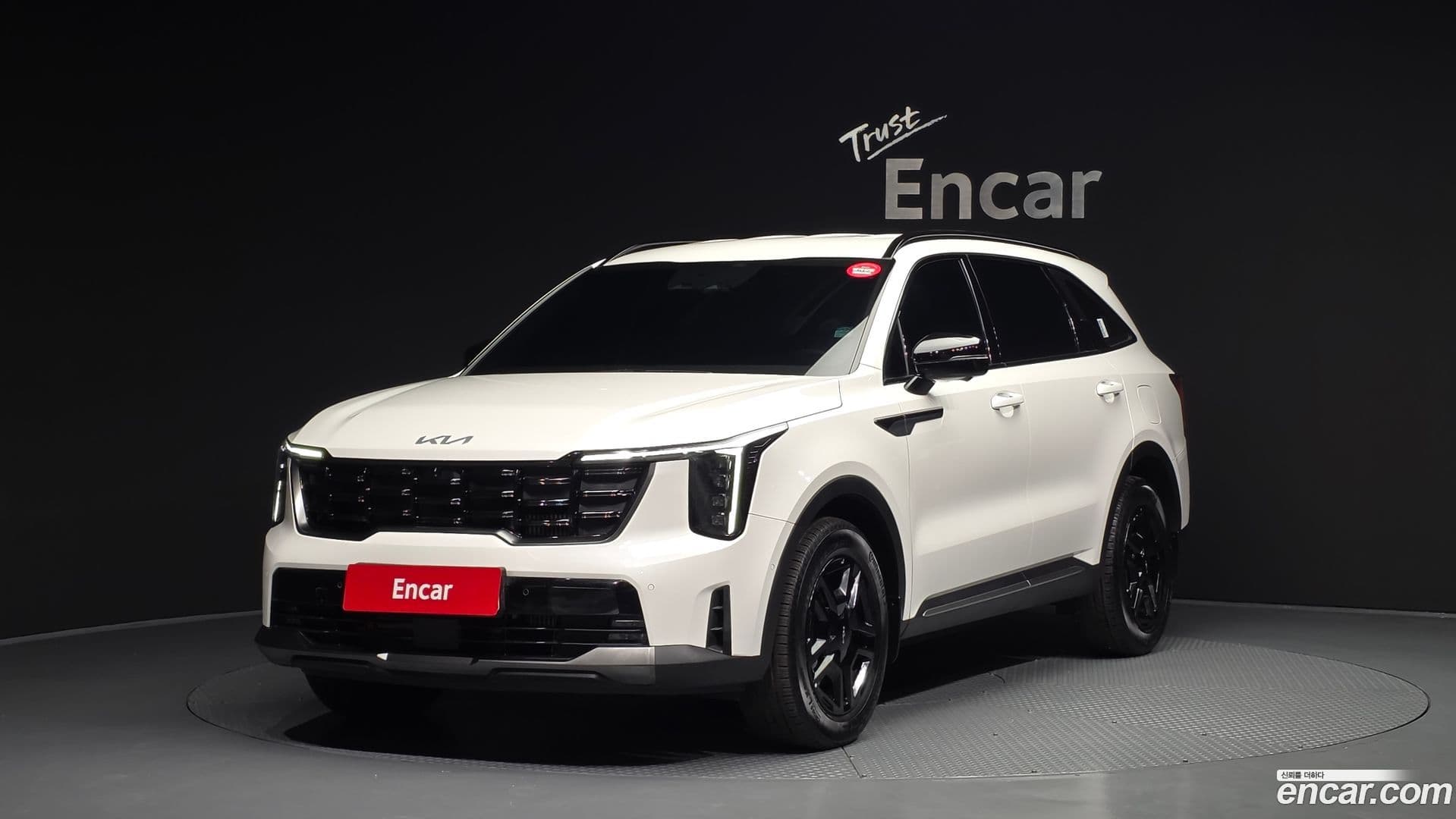 Main__Slider__Photo:Sorento Kia 2024.1-0