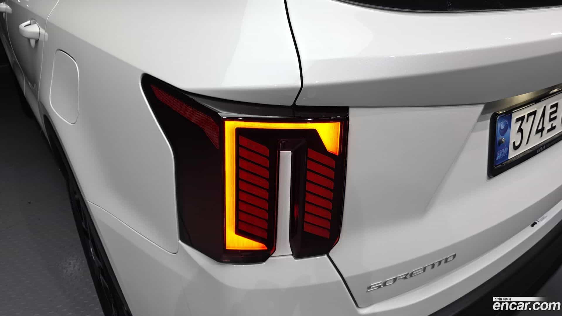Sorento Kia 2024.1-OUTER-033