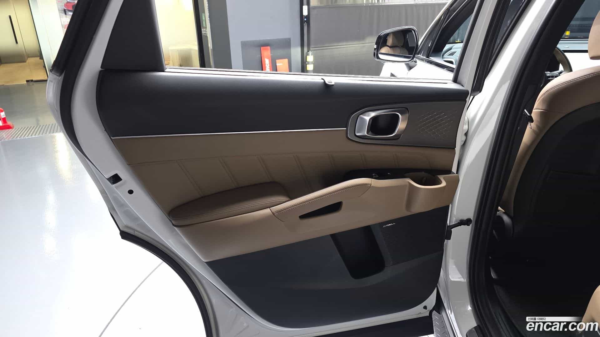 Sorento Kia 2024.1-INNER-035