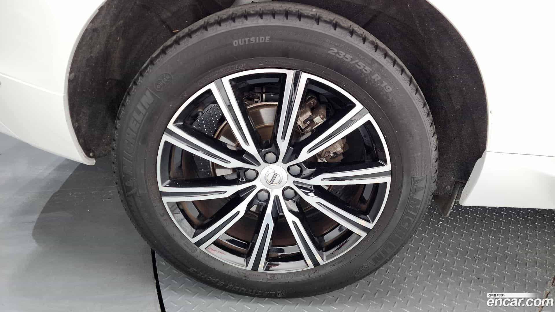XC60 Volvo 2021.7-OUTER-005