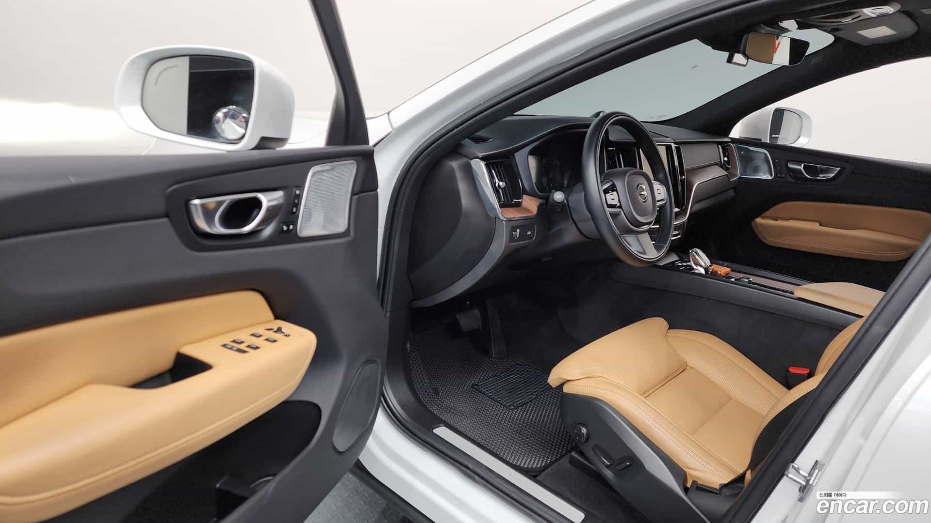XC60 Volvo 2021.7-INNER-010