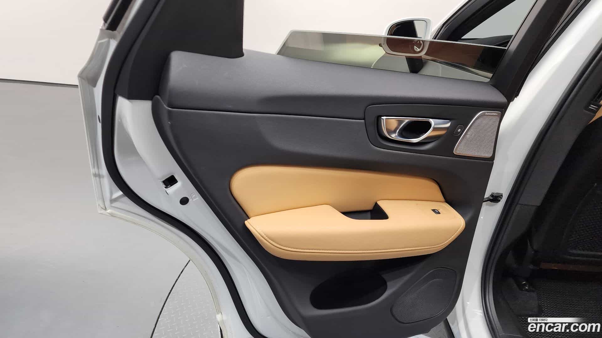 XC60 Volvo 2021.7-INNER-035