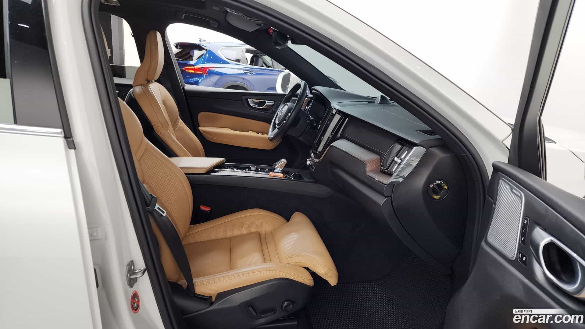 XC60 Volvo 2021.7-INNER-036